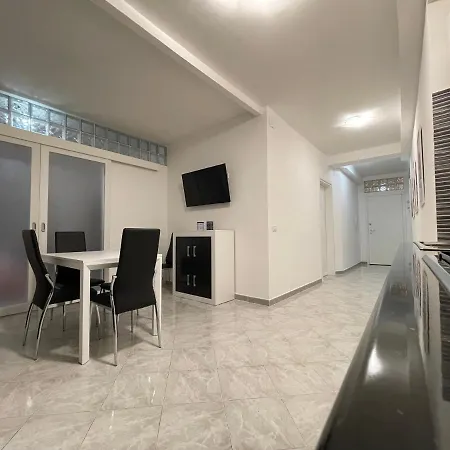 La Casa Di Silvy * جنوة